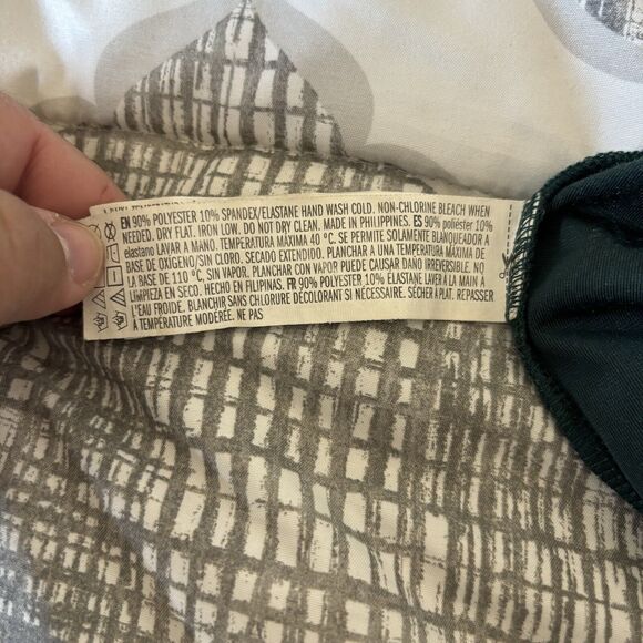 Forever 21 Size 1x Green Velvet Sleeveless Bodysuit - Picture 11 of 11